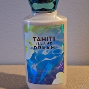 🎁Bath & Body Works Tahiti Island Dream Body Lotion